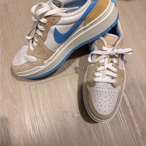 Nike Women's Blue and Tan Sneakers